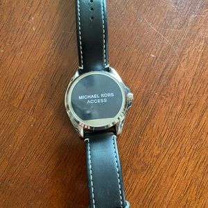 Michael Kors Access Bradshaw Smartwatch - Silver